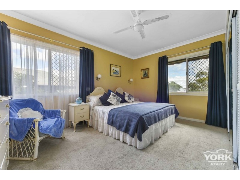 18 Dwyer Street, Harlaxton QLD 4350