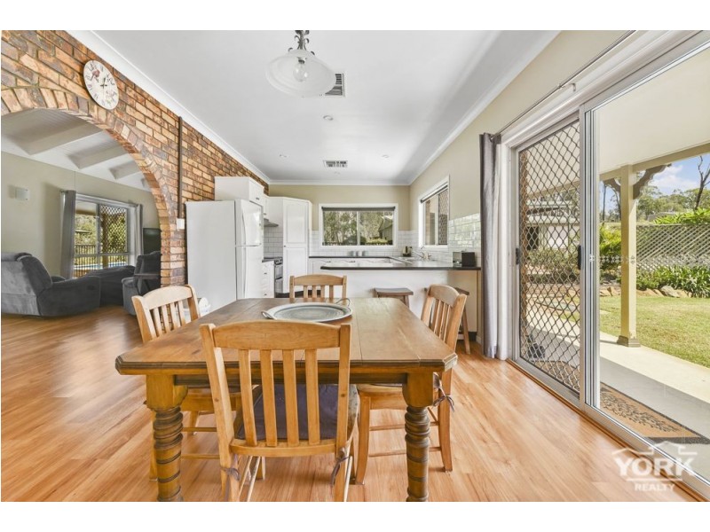 Withcott QLD 4352