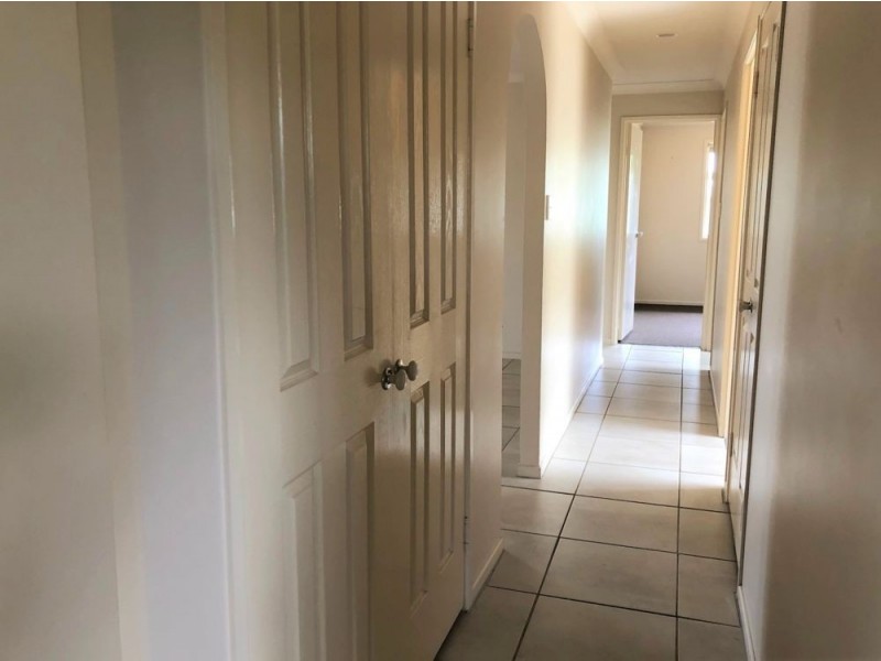 50 Stratford Drive, Wyreema QLD 4352