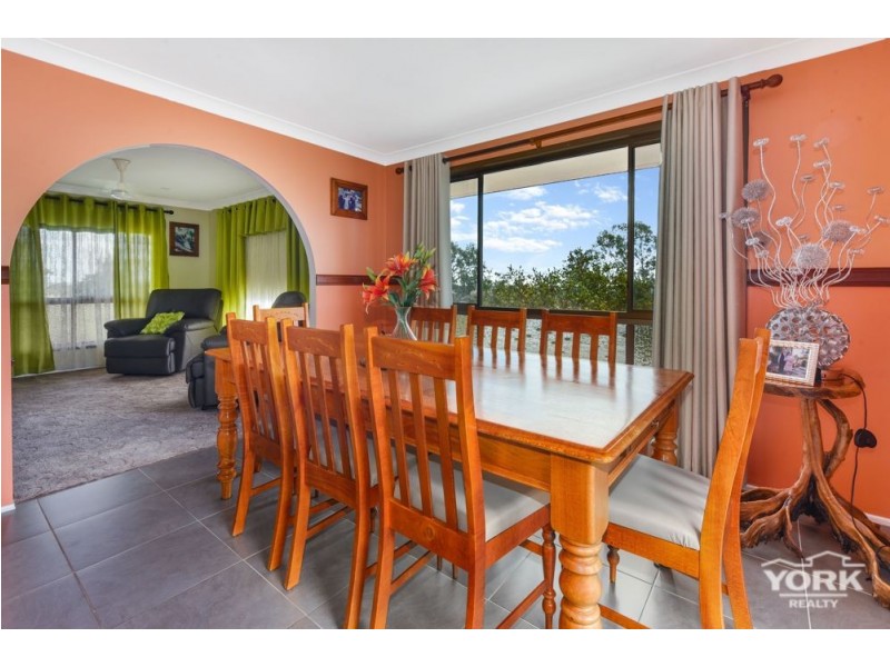 26 Linora Drive, Gowrie Mountain QLD 4350