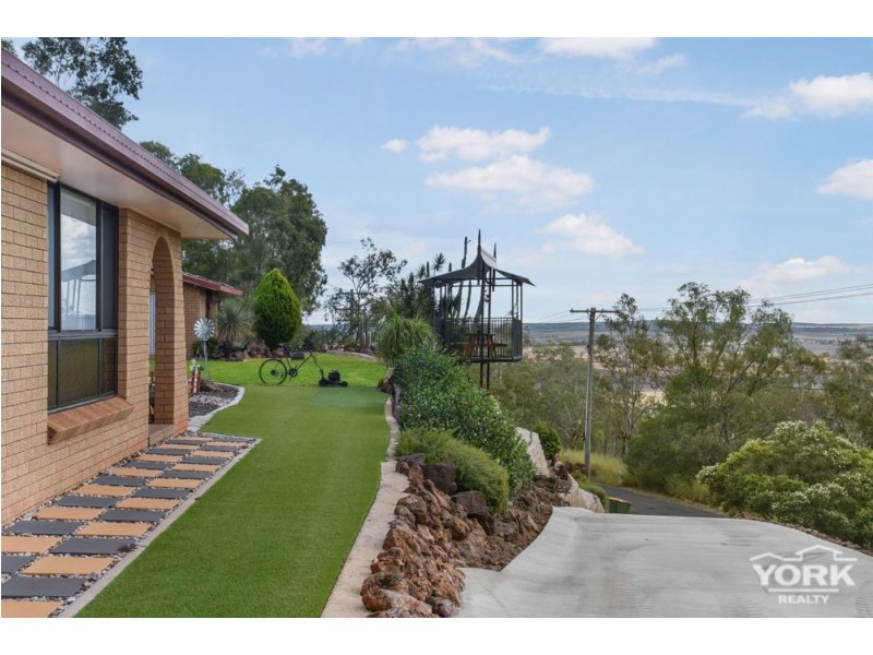 26 Linora Drive, Gowrie Mountain QLD 4350