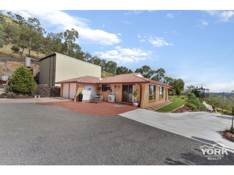 26 Linora Drive, Gowrie Mountain QLD 4350