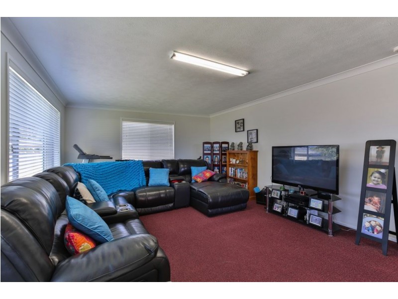 26 Honey Street, Harristown QLD 4350
