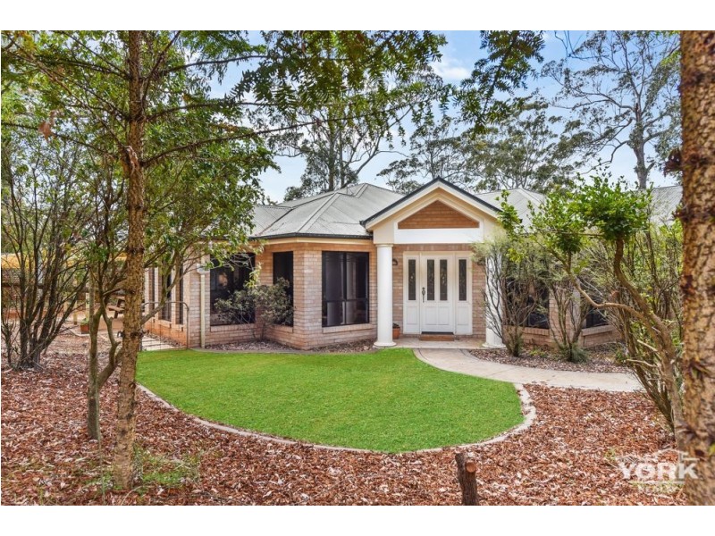 4 Diosma Drive, Highfields QLD 4352