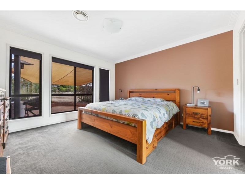 4 Diosma Drive, Highfields QLD 4352