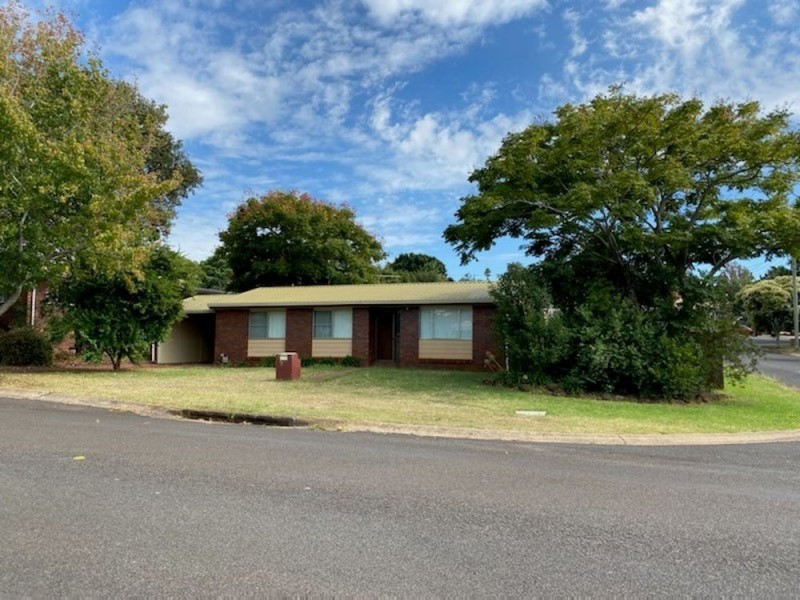 7 Wine Drive, Wilsonton Heights QLD 4350