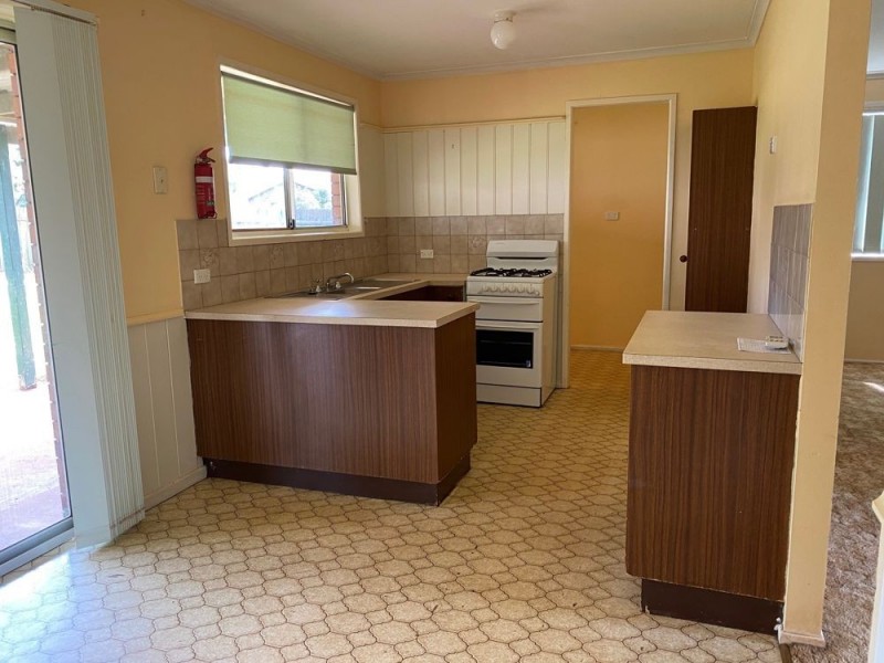 7 Wine Drive, Wilsonton Heights QLD 4350