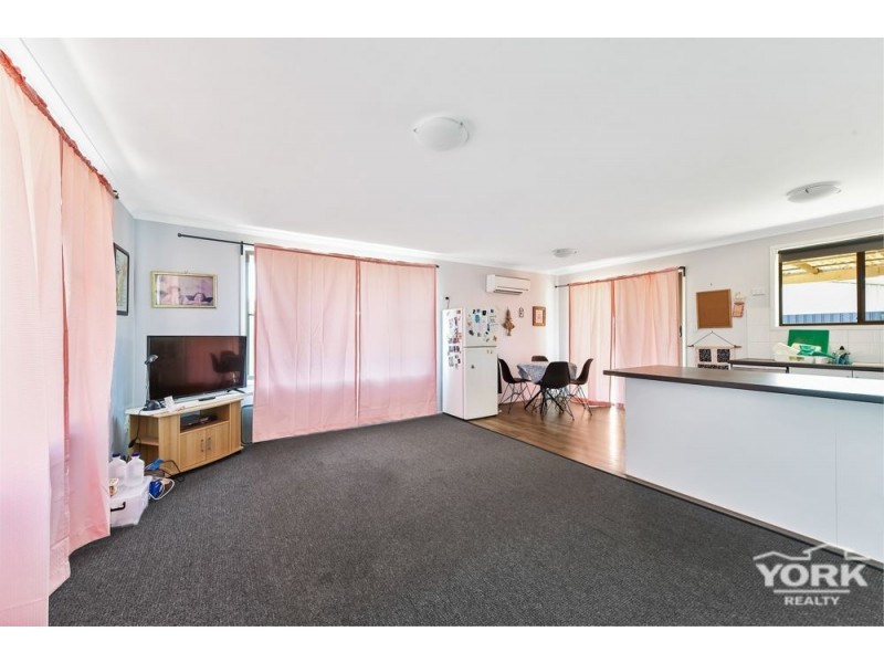 458 Greenwattle Street, Wilsonton QLD 4350