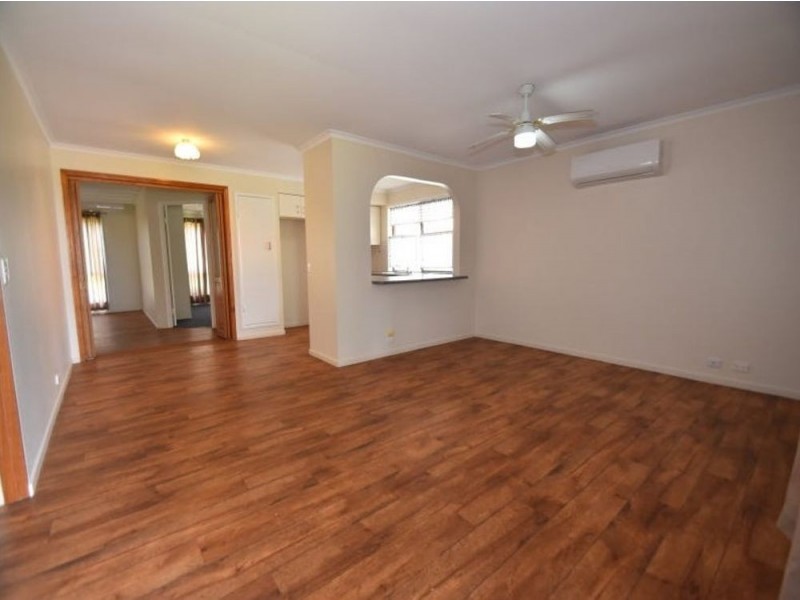 25 Seppelt Street, Wilsonton QLD 4350