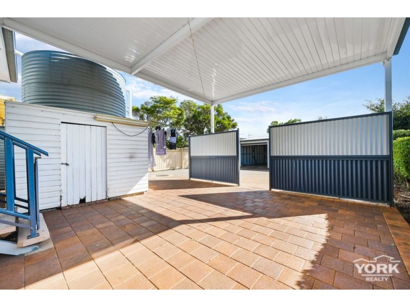 97a Taylor Street, Newtown QLD 4350