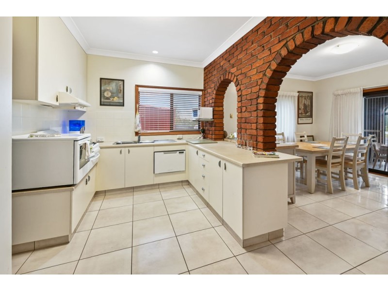 2/2G James Street, Rangeville QLD 4350