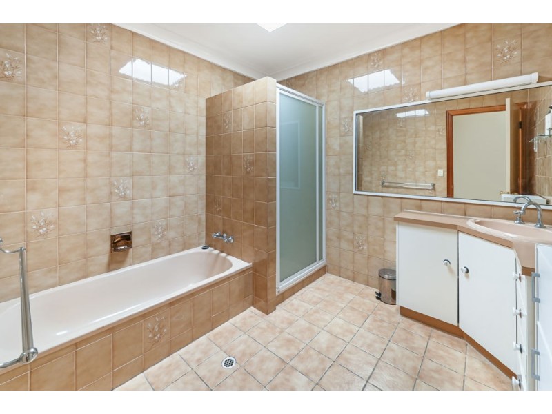 2/2G James Street, Rangeville QLD 4350