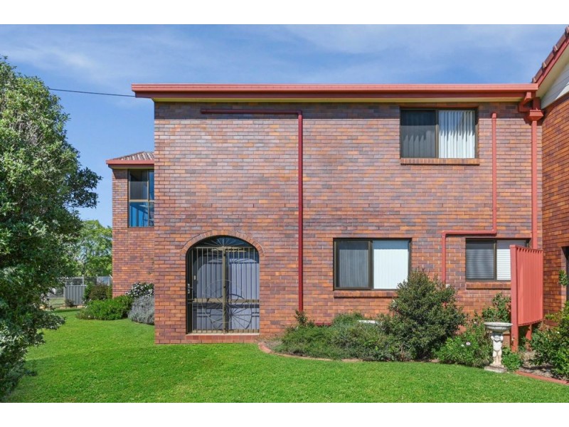 2/2G James Street, Rangeville QLD 4350