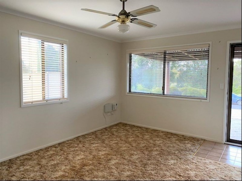 1/2 Dunemann Street, Kearneys Spring QLD 4350