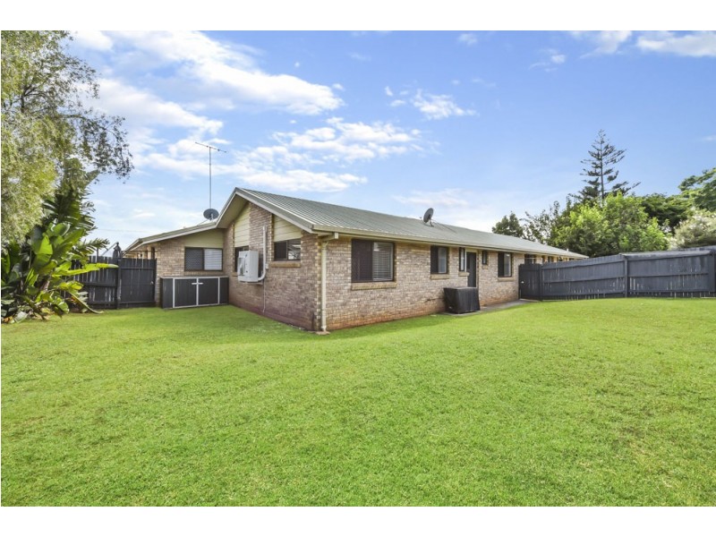3/4 Hamilton Street, Newtown QLD 4350