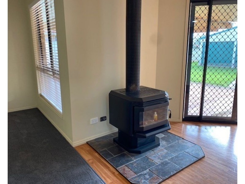 4 Mather Street, Highfields QLD 4352