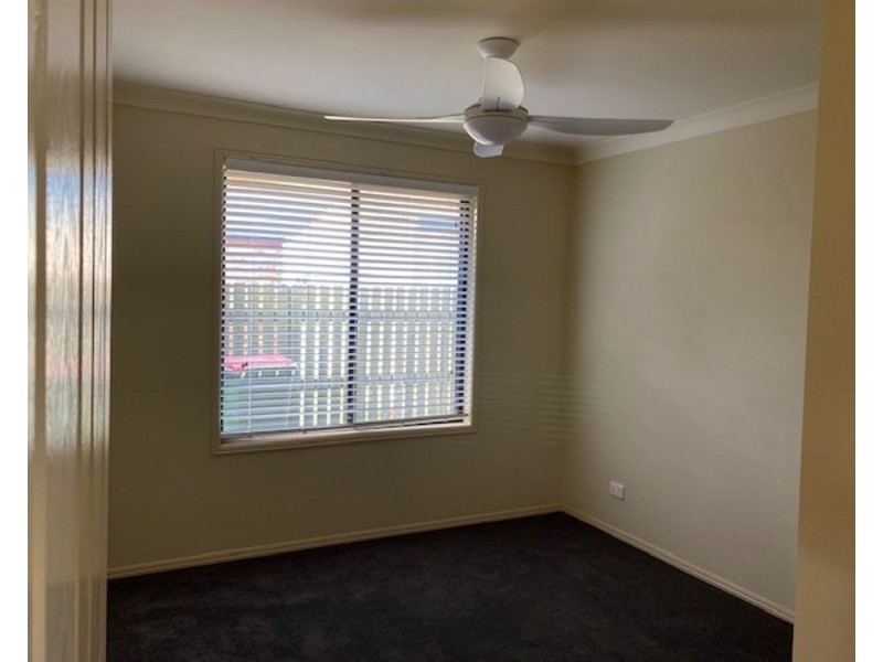 4 Mather Street, Highfields QLD 4352