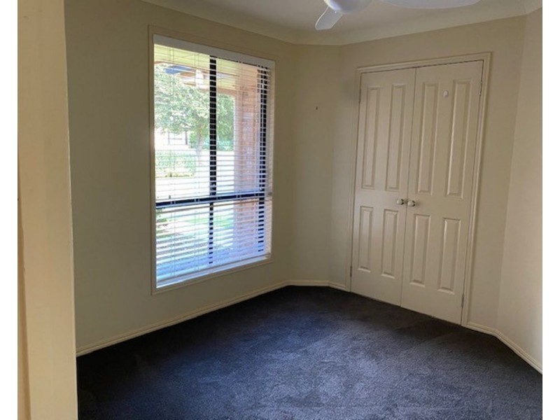 4 Mather Street, Highfields QLD 4352