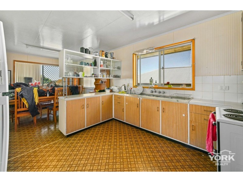 Centenary Heights QLD 4350