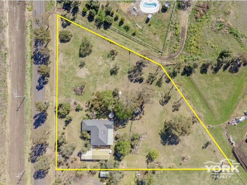 74 Goombungee Meringandan Road, Meringandan West QLD 4352