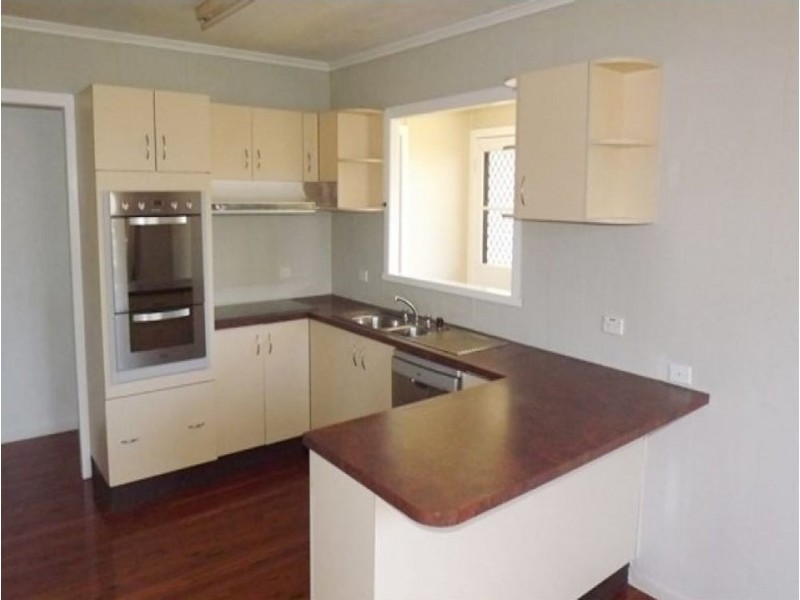 Centenary Heights QLD 4350