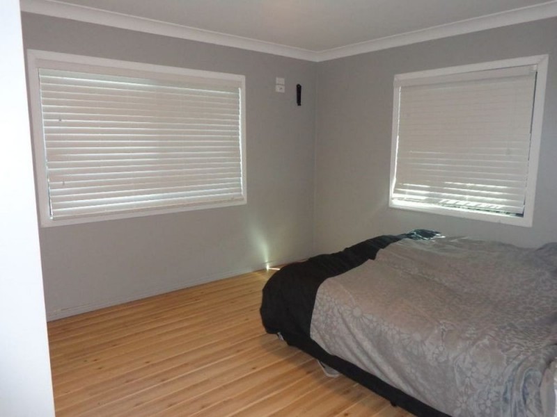 Centenary Heights QLD 4350