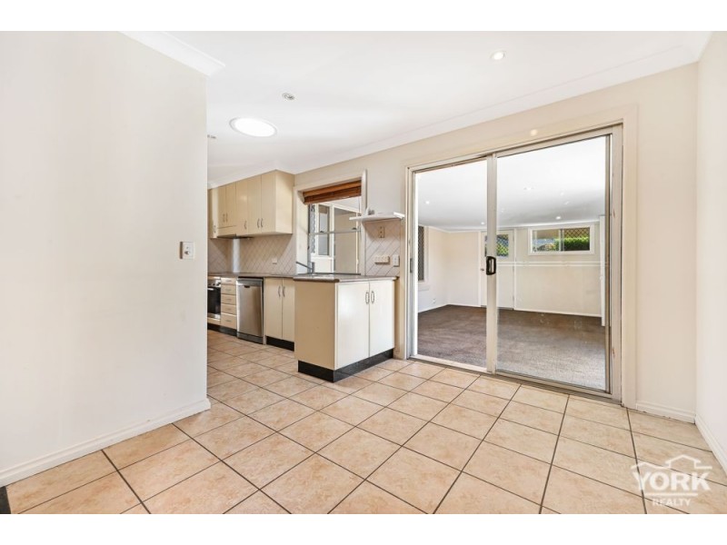 Glenvale QLD 4350