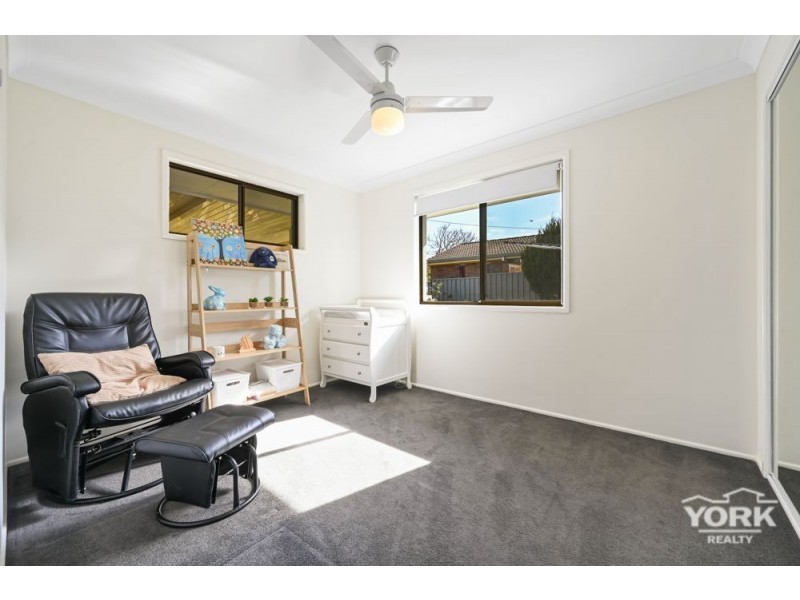 Centenary Heights QLD 4350