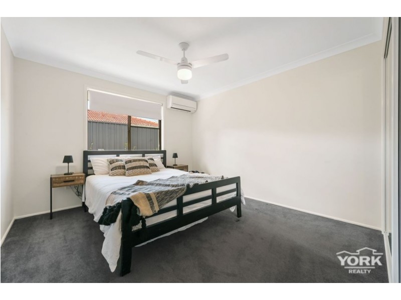 Centenary Heights QLD 4350