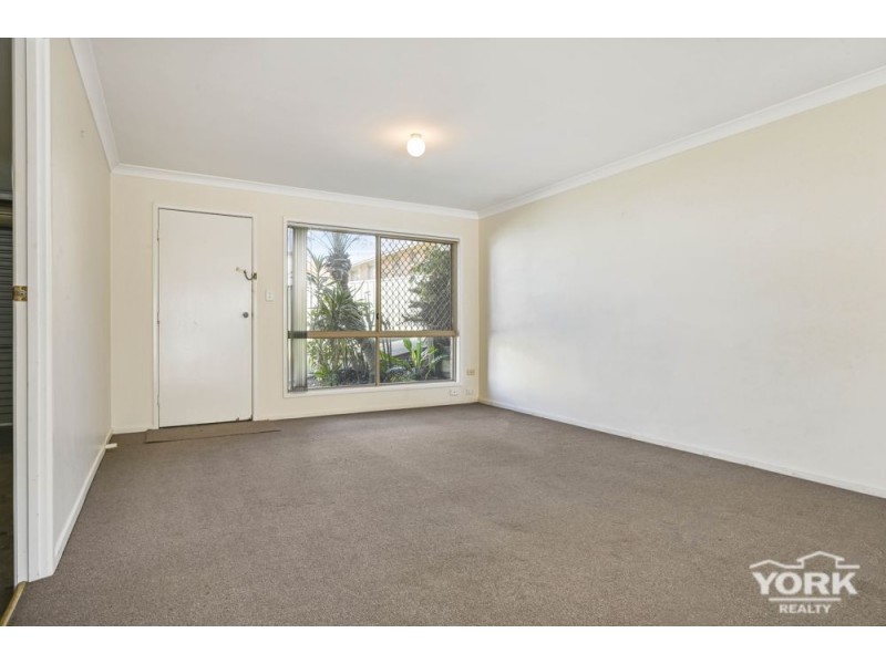 Kearneys Spring QLD 4350
