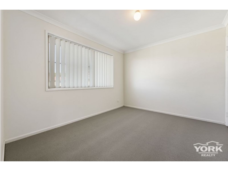 Kearneys Spring QLD 4350