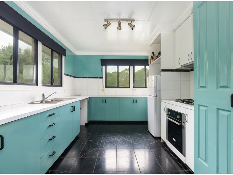 Centenary Heights QLD 4350