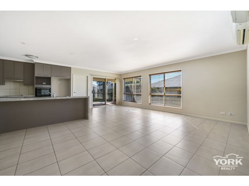 Middle Ridge QLD 4350