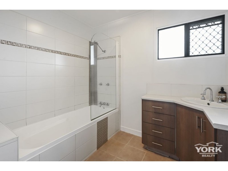 Newtown QLD 4350