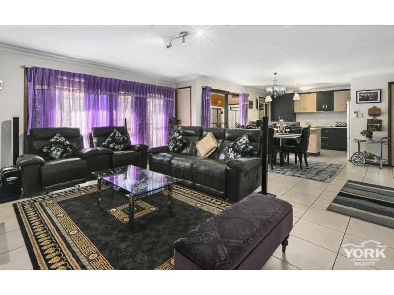 95 Wuth Street, Darling Heights QLD 4350