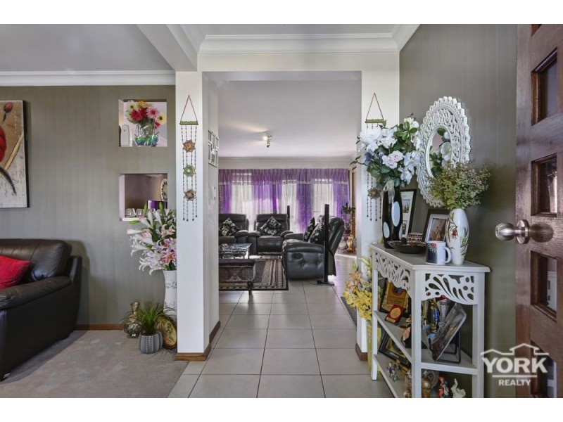 95 Wuth Street, Darling Heights QLD 4350