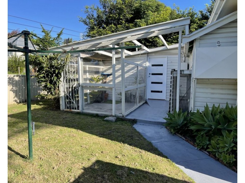 22 Ruthven Street, Harlaxton QLD 4350