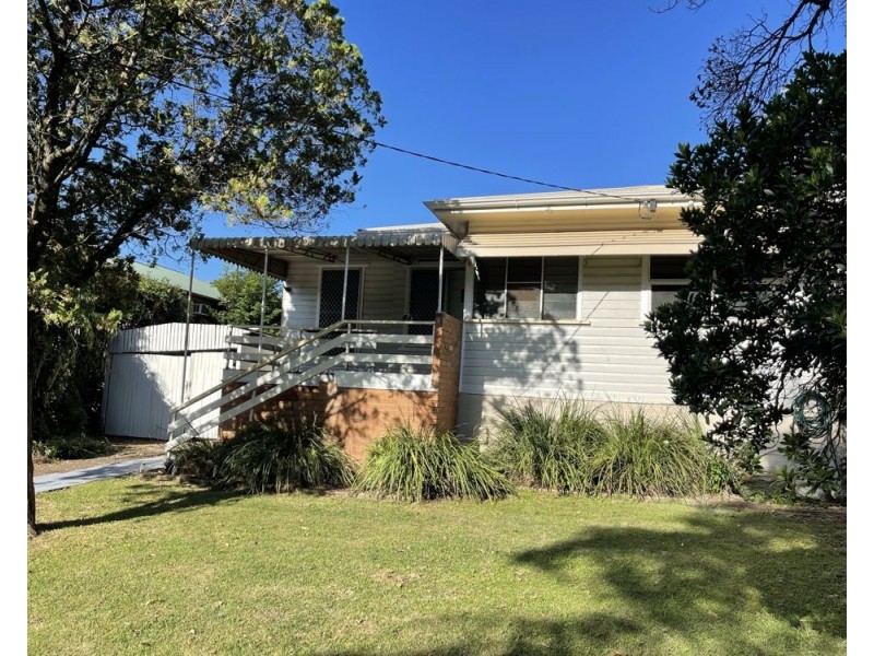 22 Ruthven Street, Harlaxton QLD 4350