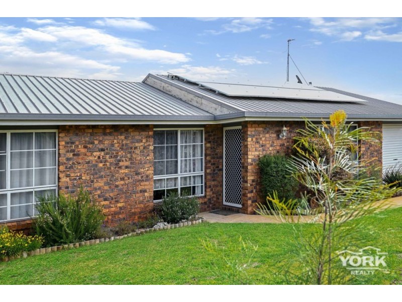 Darling Heights QLD 4350