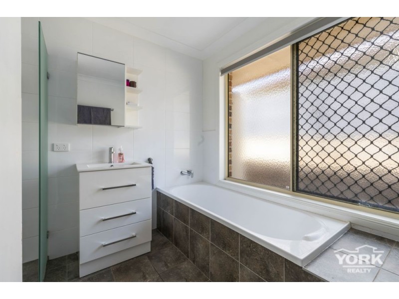 Darling Heights QLD 4350