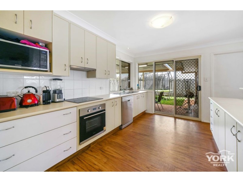 Middle Ridge QLD 4350