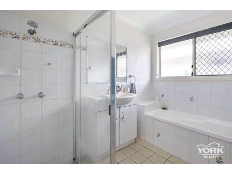 Middle Ridge QLD 4350