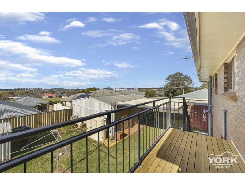 Darling Heights QLD 4350