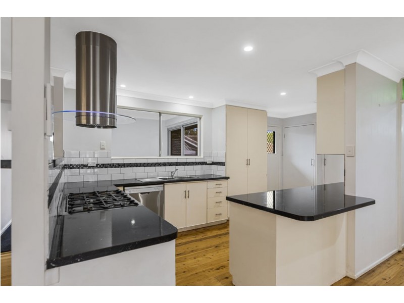 6 Mina Street, Rangeville QLD 4350