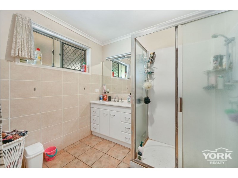 5 Noll Street, Kearneys Spring QLD 4350