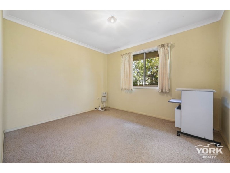 Centenary Heights QLD 4350