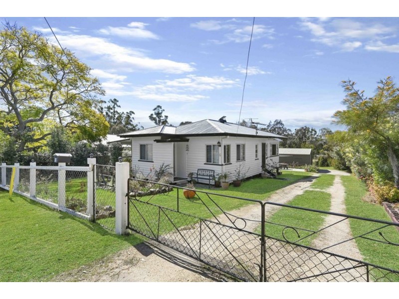 Crows Nest QLD 4355