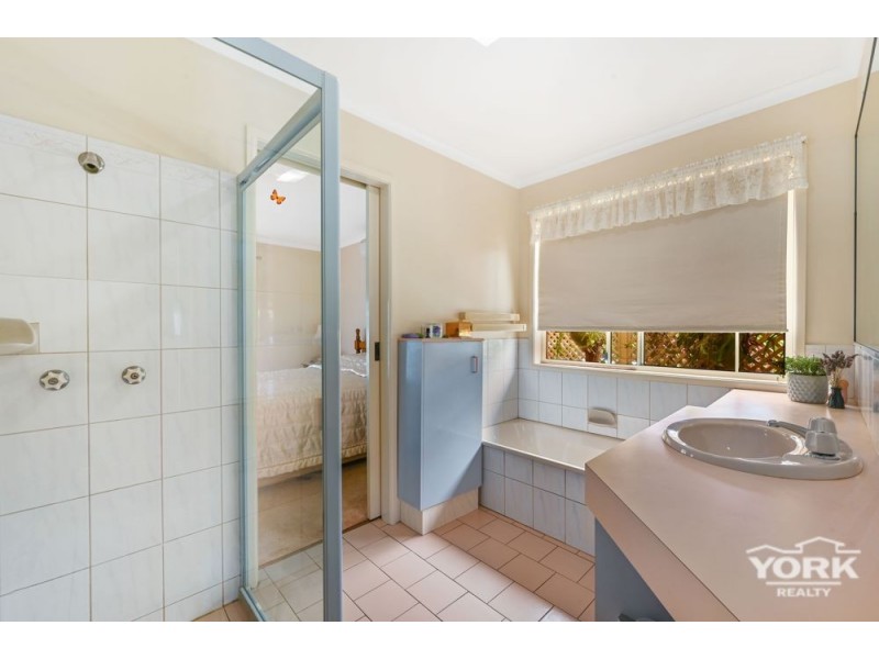 22 Charles Street, Crows Nest QLD 4355