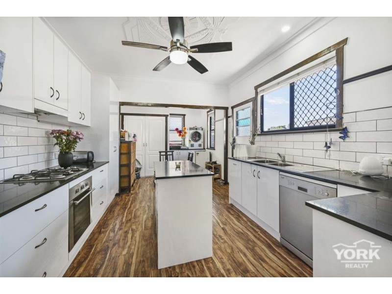 Newtown QLD 4350