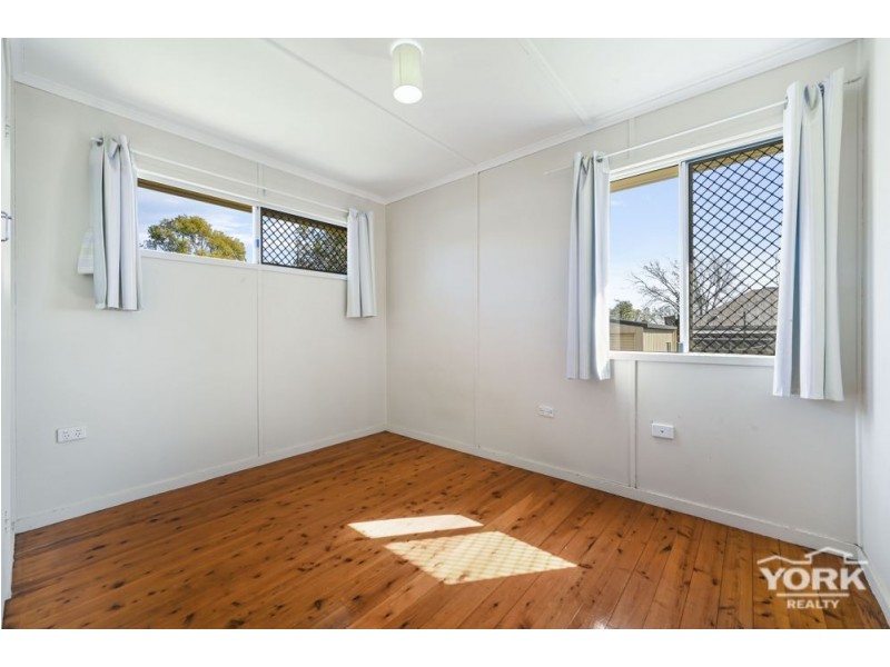 Newtown QLD 4350